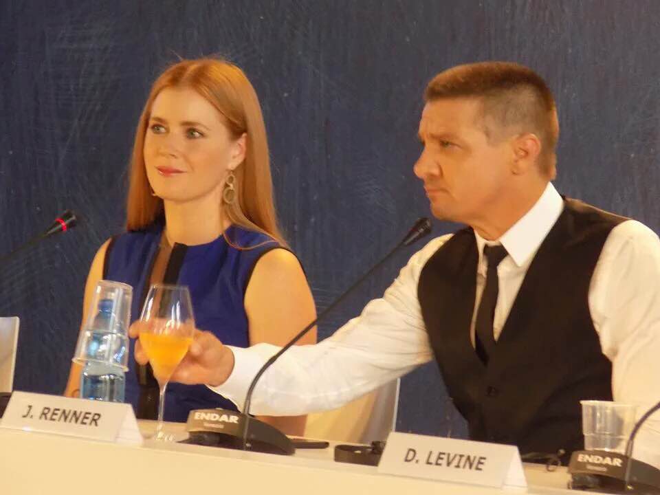 Amy Adams a Venezia 73: «Arrival è un film dal cuore incredibile»