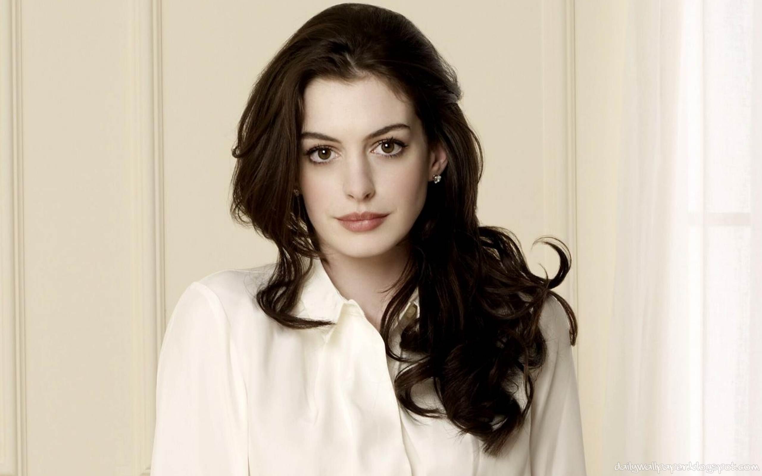 Anne Hathaway in trattative per il film di Barbie