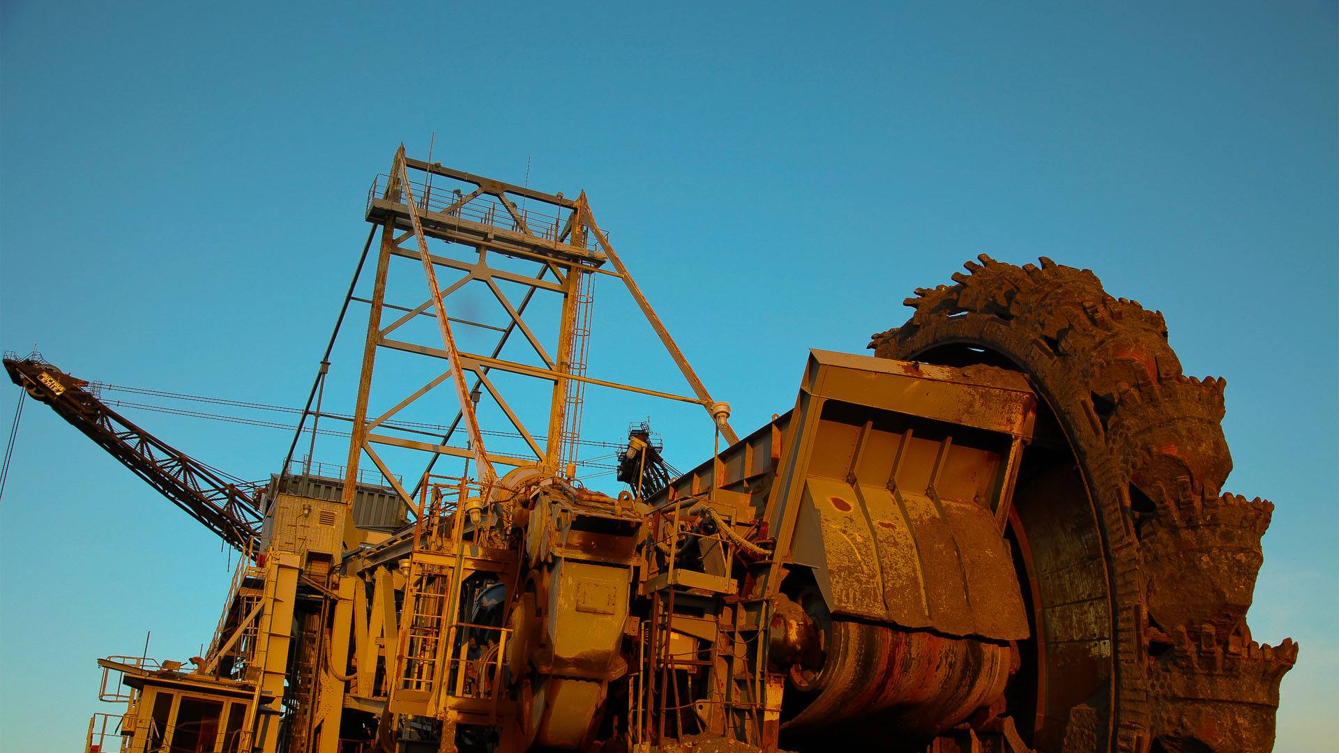 Milano Film Festival, giorno 7 – To the Ends of the Earth: è solo la fine del mondo (per davvero)