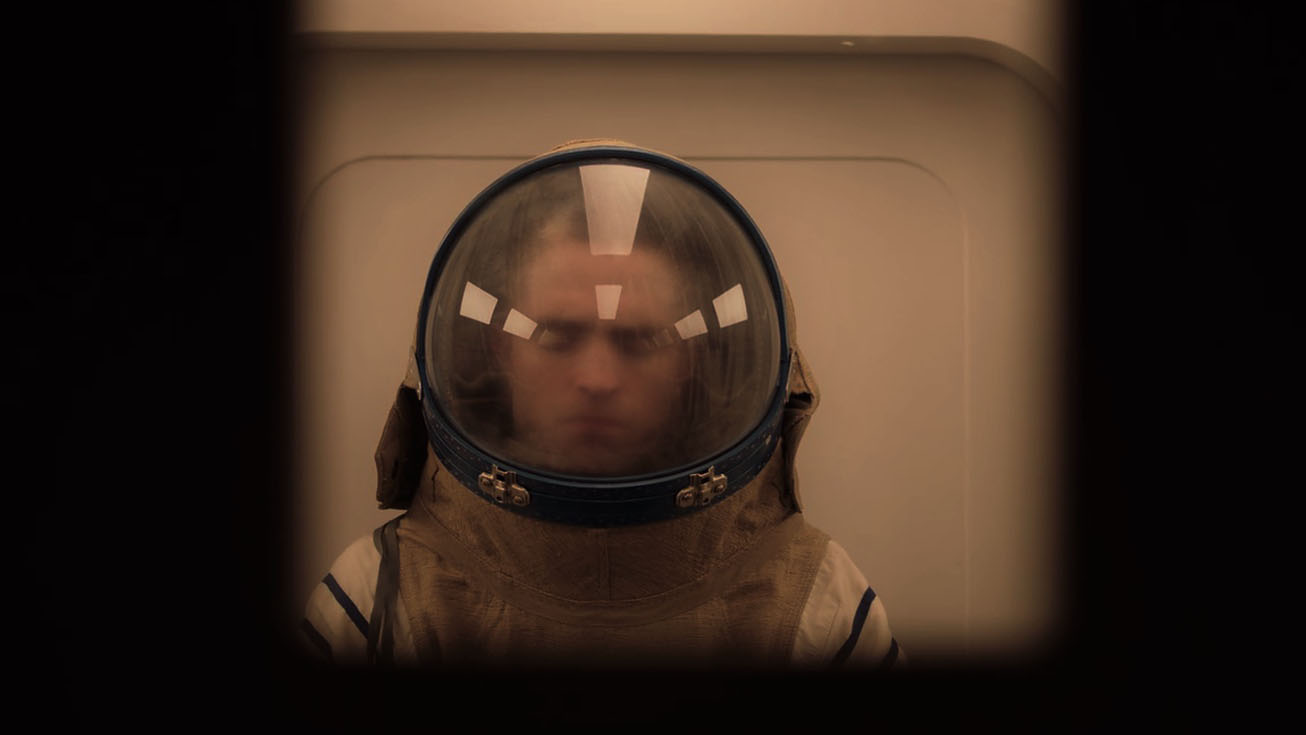 High Life: il nuovo trailer ufficiale del film di Claire Denis con Robert Pattinson