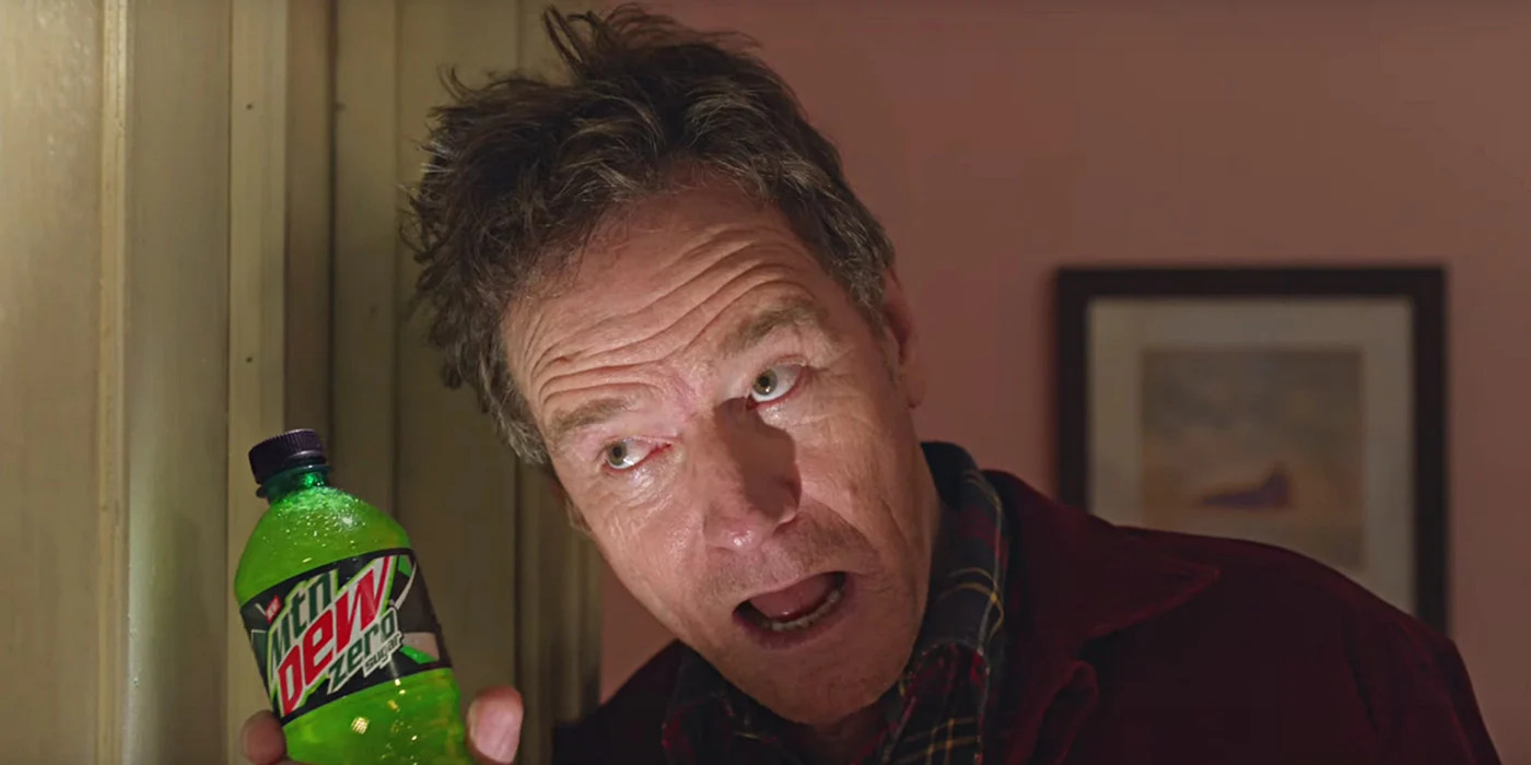 Bryan Cranston è Jack Torrance in un esilarante spot