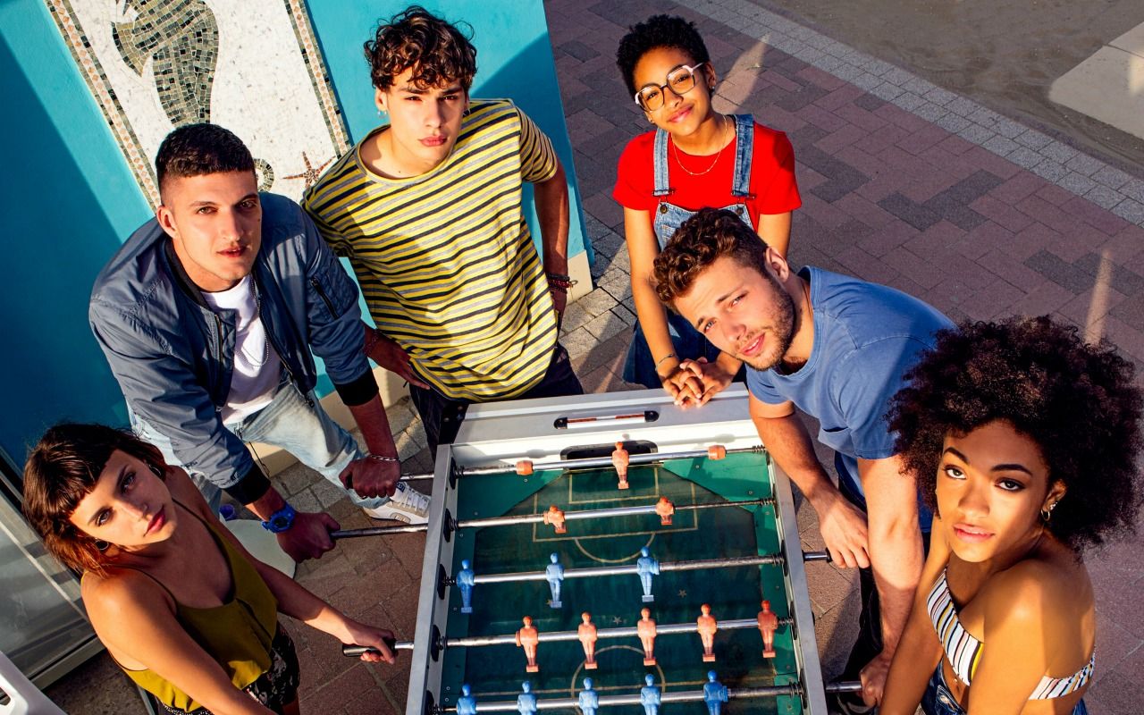 Summertime: il trailer della serie Netflix ispirata a 