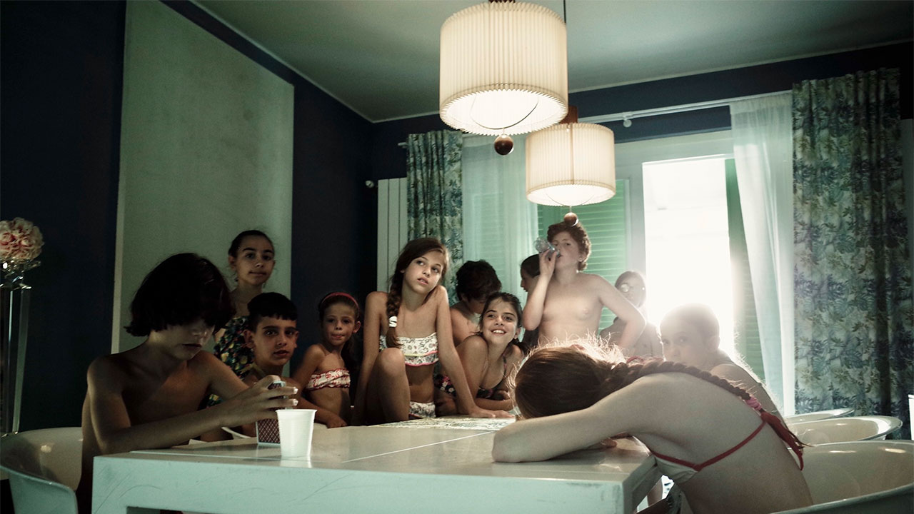 Favolacce: il trailer del film dei fratelli D'Innocenzo