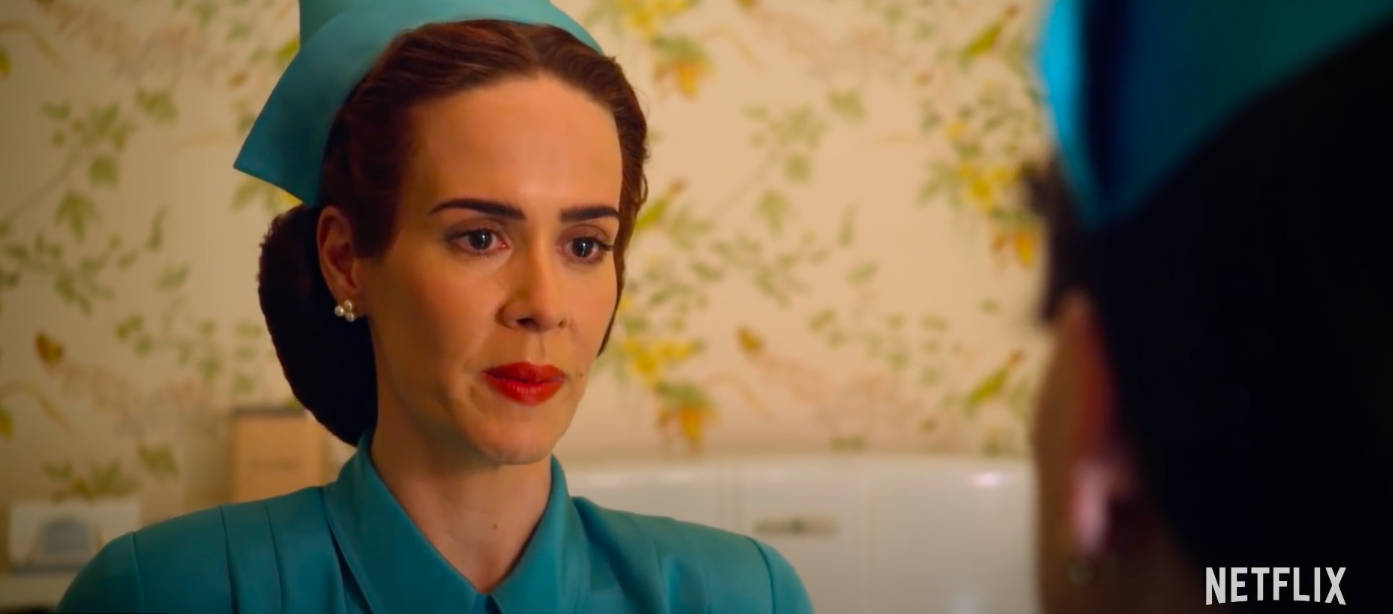 Ratched: trailer e poster della serie Netflix, prequel di Qualcuno volò sul nido del cuculo