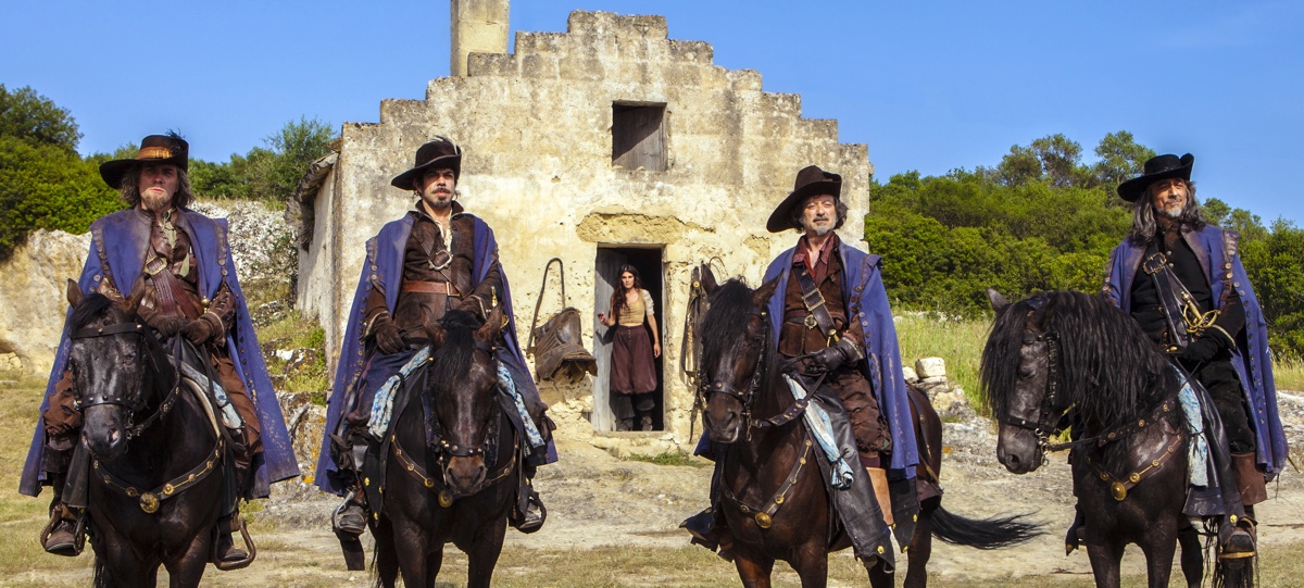 Tutti per 1 - 1 per tutti: tornano i Moschettieri del Re di Giovanni Veronesi