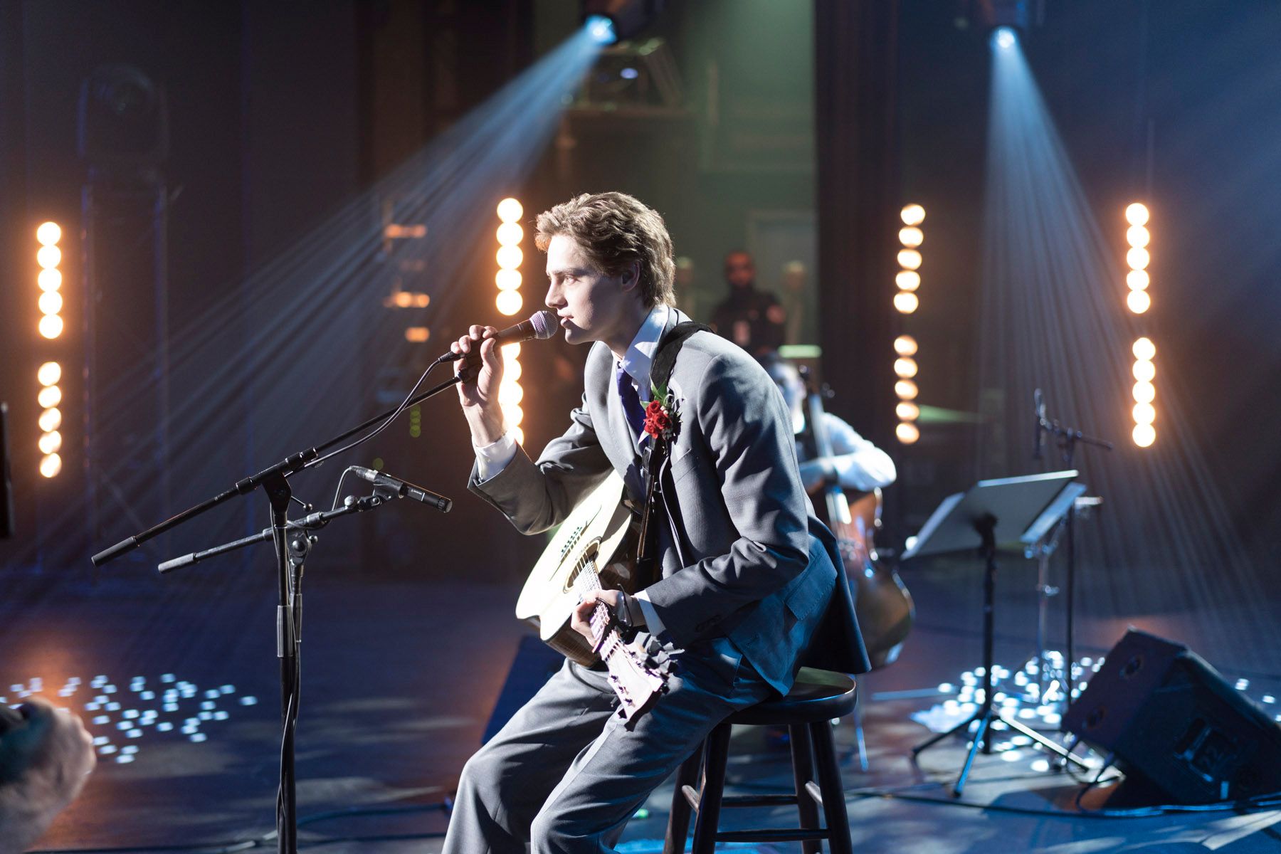 Nuvole: il trailer del film basato sulla vita di Zach Sobiech, in arrivo su Disney+