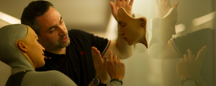 Alex Garland: il regista di Ex Machina al lavoro su un horror a basso budget