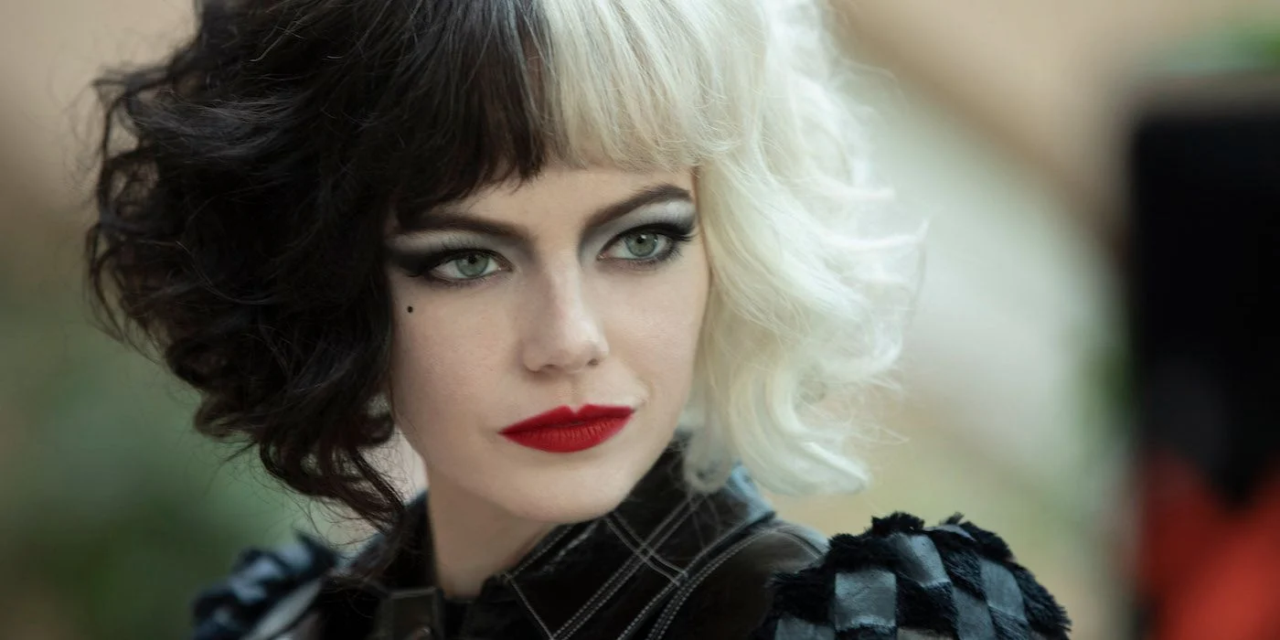 Emma Stone è Crudelia: il nuovo trailer ufficiale del film Disney