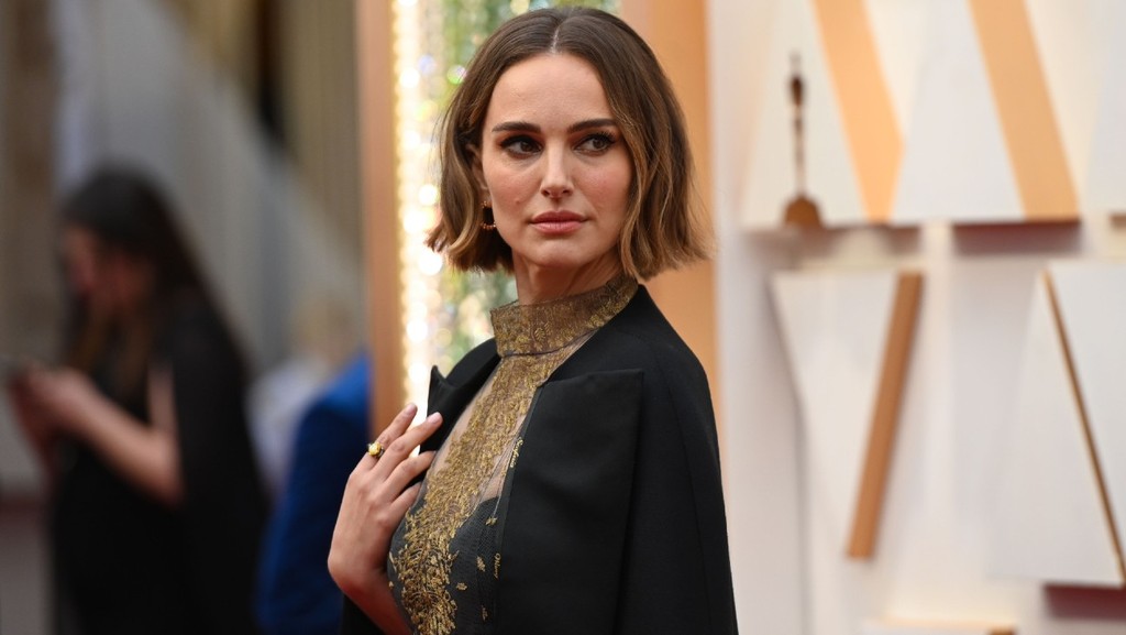 I giorni dell'abbandono: Natalie Portman esce dal progetto e il film HBO tratto da Elena Ferrante viene cancellato
