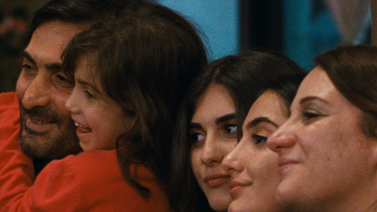 A Chiara: il trailer del film di Jonas Carpignano, dal 7 ottobre al cinema