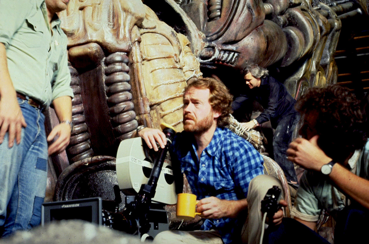 Ridley Scott: eclettismo e culto dell'immagine di un autore ossessionato da creazione, credenza e fede