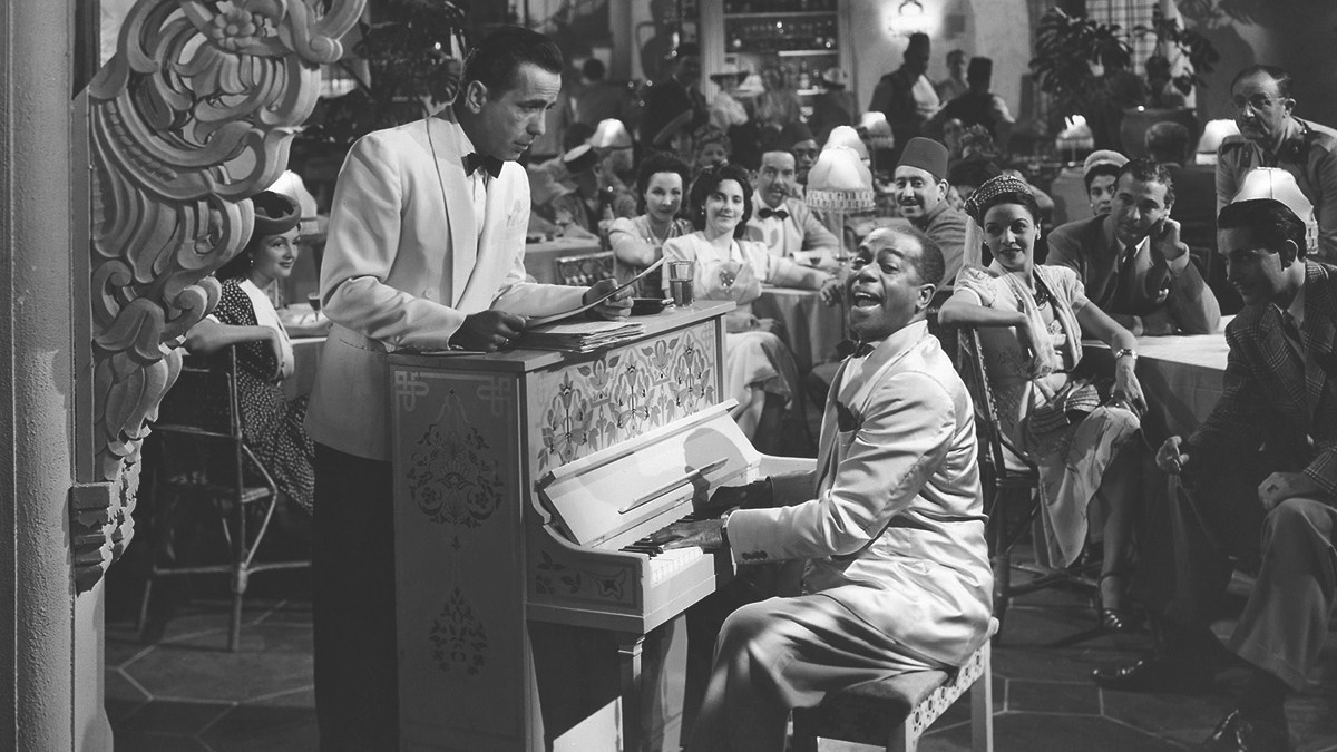 Arancia meccanica, I segreti di Wind River, Casablanca, Memorie di un assassino e altri film in TV della settimana