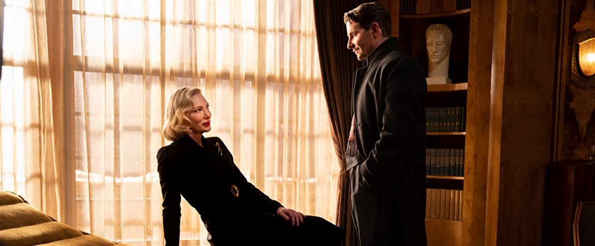 La fiera delle illusioni – Nightmare Alley: il trailer del noir di Guillermo del Toro con Bradley Cooper e Cate Blanchett