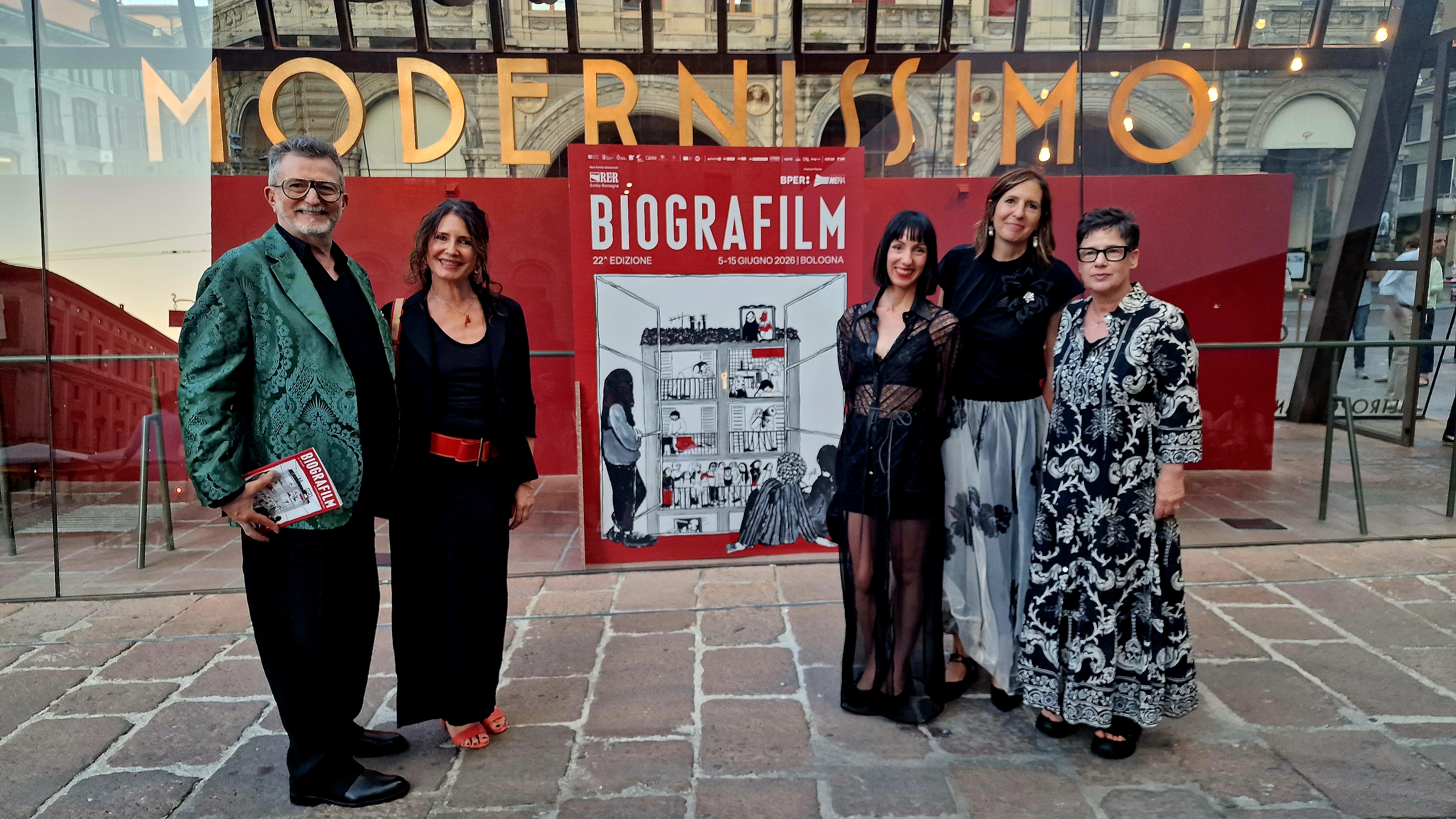 Concluso con successo il crowdfunding per il documentario “Angelo il Principe del Vintage” dedicato ad Angelo Caroli, figura storica del Vintage internazionale